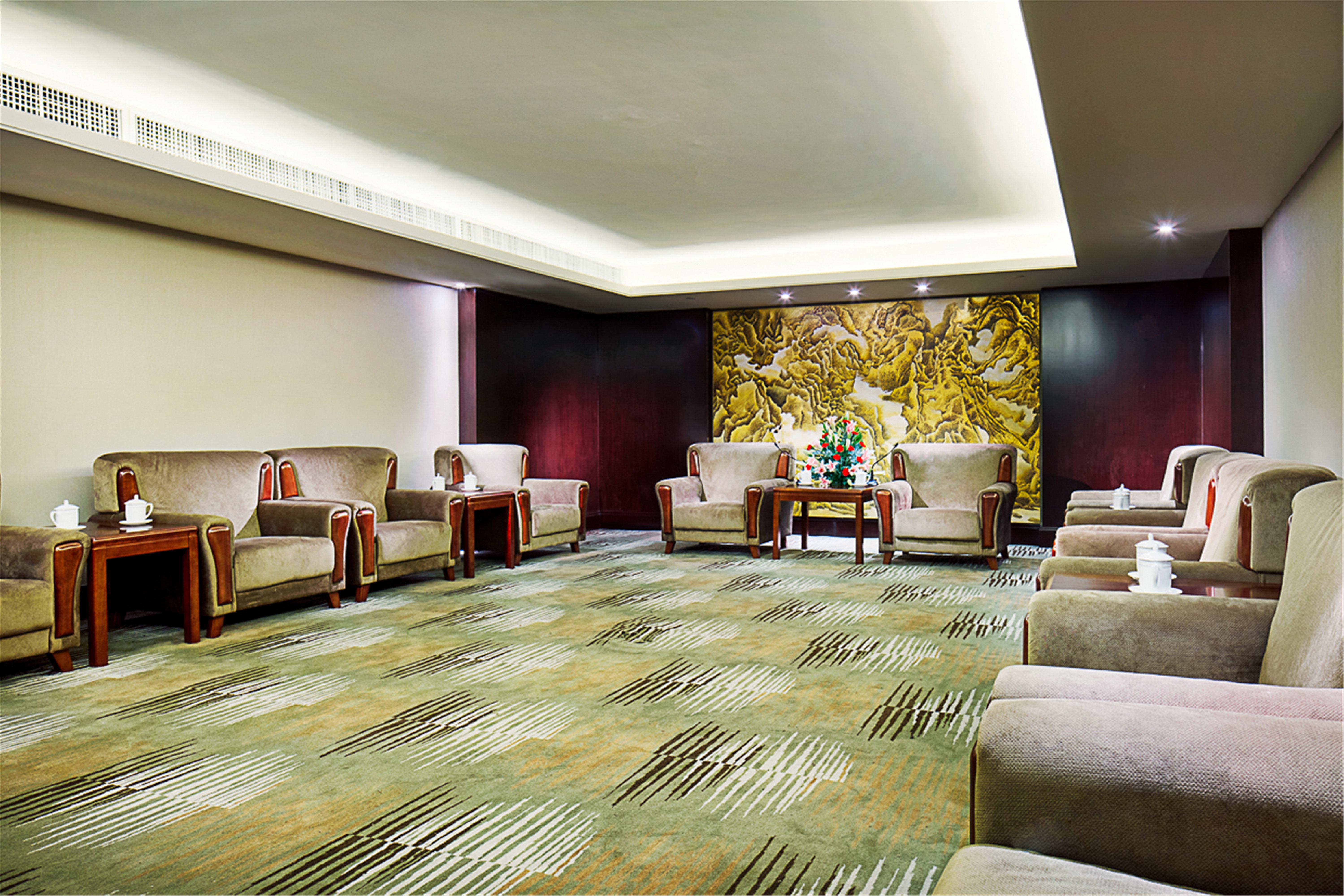 Crowne Plaza Zhengzhou By Ihg Hotel Exterior photo